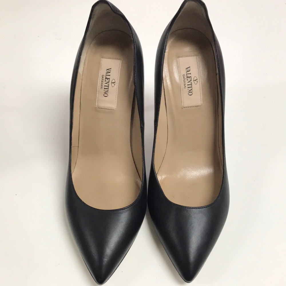 Valentino Rock Stud Black and Gold Pumps Size 37